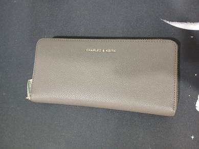 Charles & Keith Women Purse (Original)
