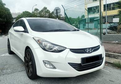 Hyundai Elantra PREMIUM in Cheras, SGR