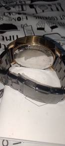 untuk dijual jam tangan lelaki
