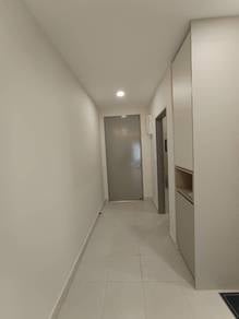 Condominium For Rent in Dezire Hill Residence