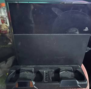 ps4 fat 500GB for sale
