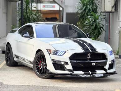 Ford Mustang GT in Desa Petaling, KUL