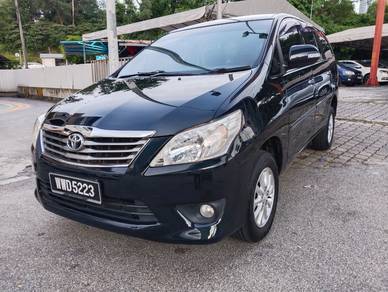 2011 Toyota Innova G