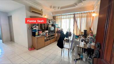 Condominium For Sale in U-Garden