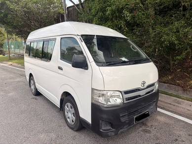 Toyota Hiace in Bandar Kinrara, SGR