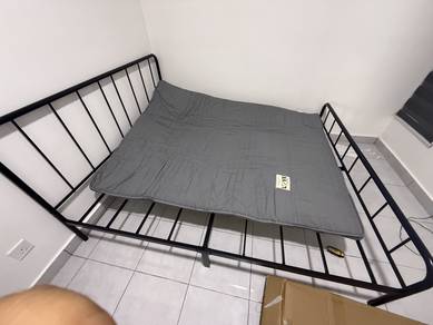 Bed frame (King and single)