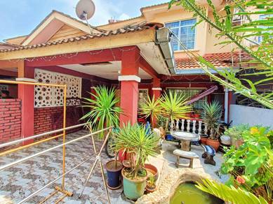 2-storey Terraced House For Sale in Jeram,SGR