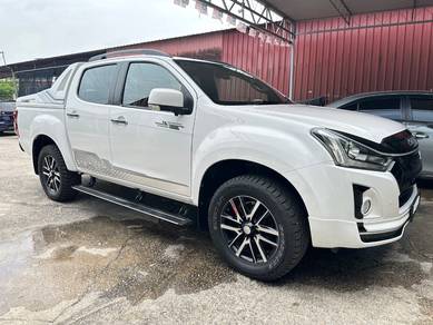 Isuzu D-Max STEALTH in Sungai Petani, KDH