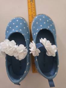 Carter's girl shoe
