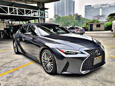 Lexus IS 300  in Cheras, KUL