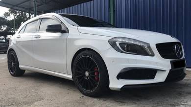 Mercedes Benz A200 200 BRABUS(CBU) in Kajang, SGR