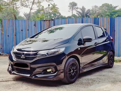 Honda Jazz E in Kajang, SGR