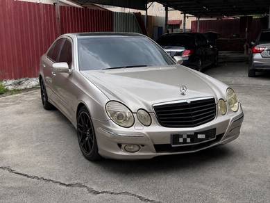 Mercedes Benz E240 240 (CBU) in Kajang, SGR