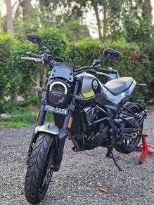 Benelli Leoncino 250