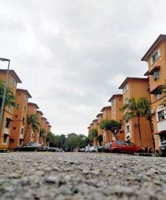 Apartment For Sale in Pangsapuri Sri Kemuning