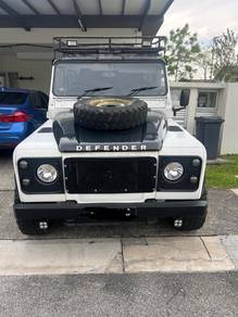 Land Rover Defender 110 in Bandar Saujana Putra, SGR