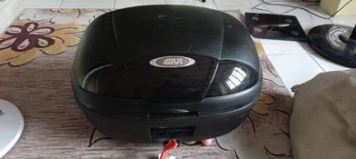45L GIVI BoX 