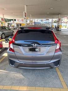 Honda Jazz S in Kota Damansara, SGR