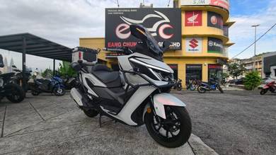 Sym Cruisym 400i