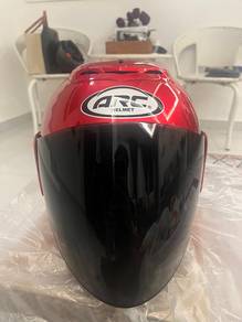 Helmet Arc Ritz 2026