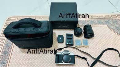 Fujifilm X-T200 + Viltrox 23mm f1.4 – For Sale