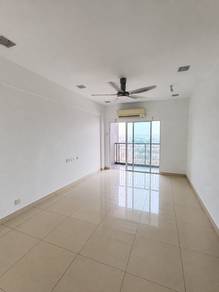 Condominium For Rent in First Residence