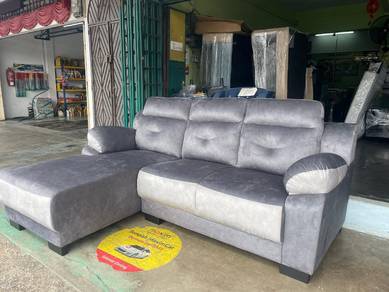 sofa L shape kain baldu
