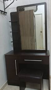 Meja solek