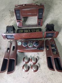 NISSAN LATIO WALNUT PANEL ORiGINAL