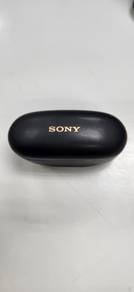 Sony WF-1000XM5 earbuds