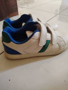 kasut slazenger budak 23.3cm