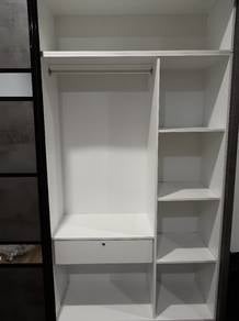 10ft x 8ft Wardrobe (Good As New)