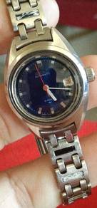 Vintage seiko automatic lady watch