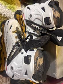 3 Pasang Roller skates shoes