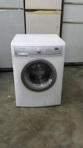 7kg Electrolux Washer Front Load Mesin Dryer Combo