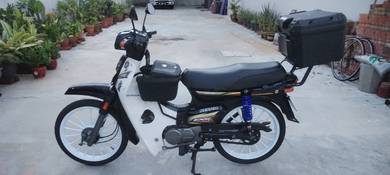 Honda C100