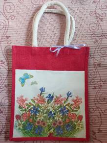 nvrUsedBrabdNewElderwissFlowerJuteBag14.5inX12.2in