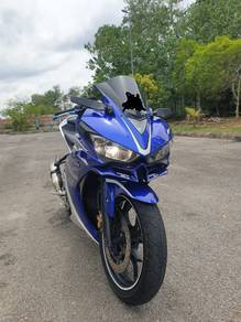 Yamaha R25