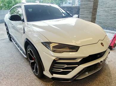 Lamborghini Urus in KL City, KUL