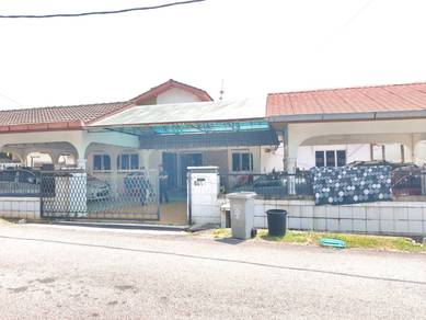 Bungalow House For Sale in Ampangan,NSN