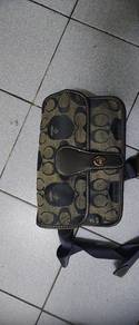 beg bape gucci
