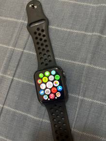Apple watch series 5 40mm