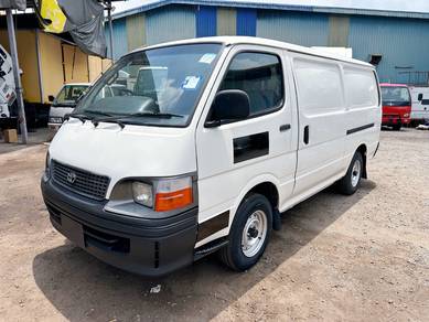 Toyota Hiace LH172 3.0 2004 Panel Van Diesel Hijau