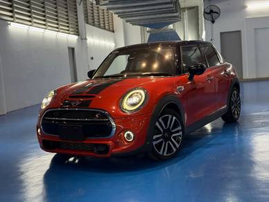 Mini Cooper S S in Sungai Penchala, KUL