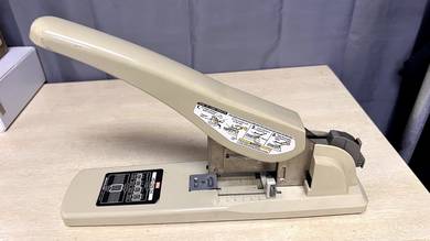 MAX HD-12N/24 Heavy Duty Stapler (Used)