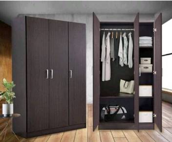 ALMARI ELEGANT-3 Pintu Serbaguna