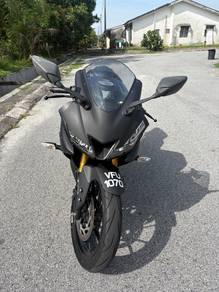 Yamaha R15