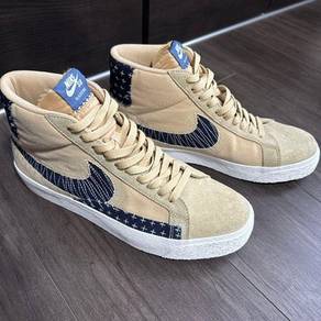 Nike Mid SB