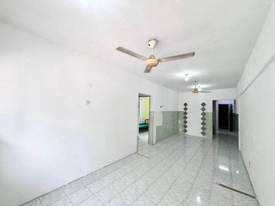 Apartment For Sale in Apartment Indah