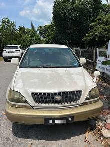Toyota Harrier in Seri Kembangan, SGR